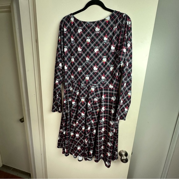 Hello Kitty X Unique Vintage Hello Gorgeous Christmas Character Dress NWT 3X - Picture 5 of 16